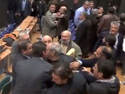 Μήνυση από τον Ν. Γαλανό για τον Αστέρα Βουλιαγμένης